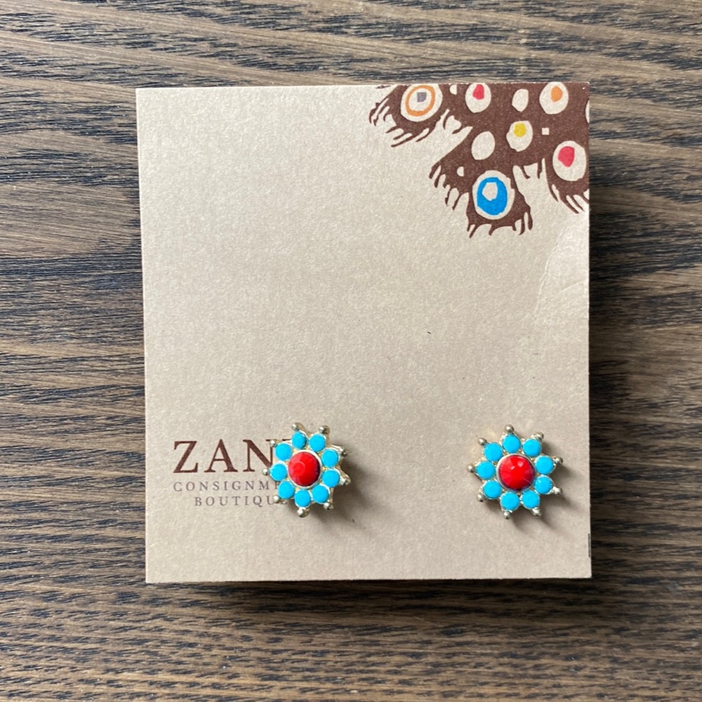 Blue and red flower stud earrings